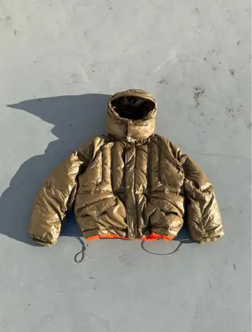 HTH two way puffy down jacket 카키