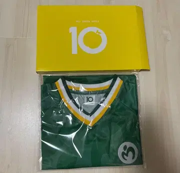 10 로고 그린 T셔츠