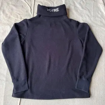 NAISSANCE 하이넥 플리스