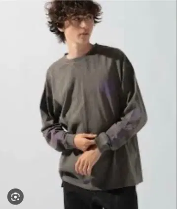 niko and - KAVU 차콜 로고 빈티지 티