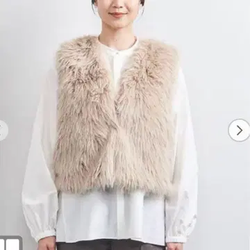 유나이티드 애로우즈 인조 모피 숏 베스트