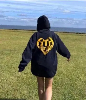 Hotter Than Hell 네이비 후드티