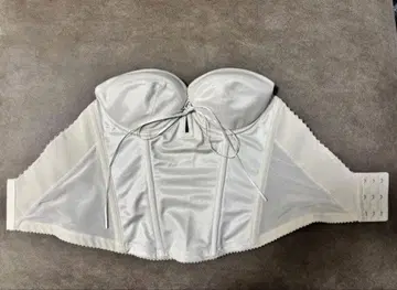 BRIDAL BEAUTE 브라이덜 뷔스티에 C70