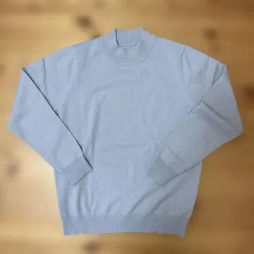 [미사용 새상품] L&W 디자인 수트 가게에서 만든 모크넥 스웨터