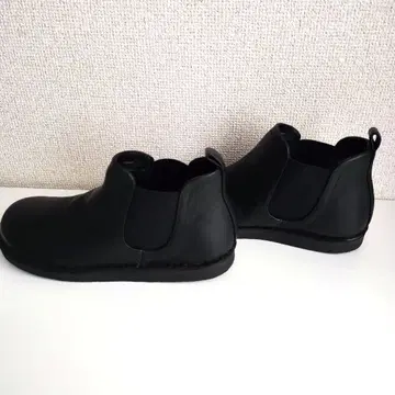 [ 새상품급 ] periwinkle 페리윙클 사이드 고어 부츠 블랙 24