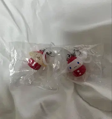 산리오 딸기 메지루시 액세서리 시나몬 폼폼푸딩