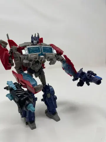 트랜스포머 프라임 AM-01 옵티머스 프라임