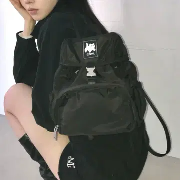 CATSAVETHEWORLD 백팩