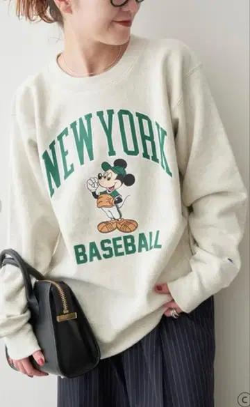스픽 앤 스팬 Champion SWEATSHIRT MICKY