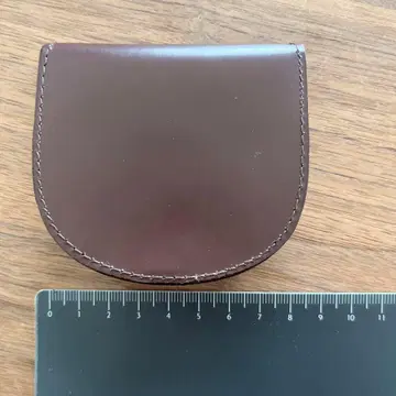 ETTINGER 말발굽형 코인 케이스