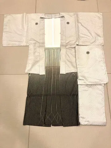 남성용 결혼식 성인식 문장 기모노 하카마 3종 세트 새상품급