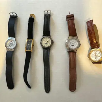 시계 세트 5점