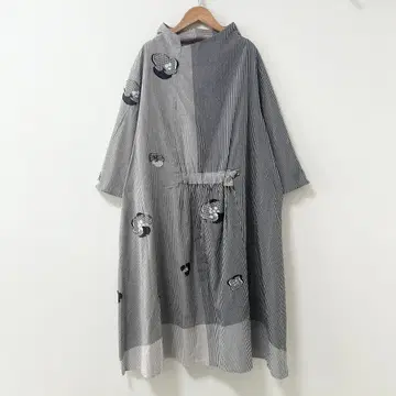 자우 체크 무늬 원피스 꽃무늬 모티브 40