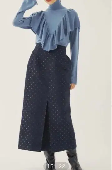 EMMEL REFINES 에멜리파인즈 자카드 도트 스커트