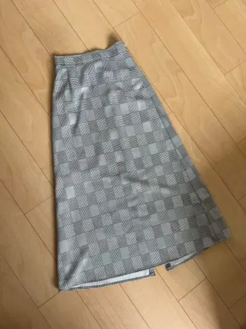 snidel 체크 무늬 롱 스커트