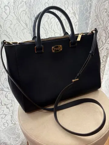 MICHAEL KORS 네이비 숄더백 2웨이