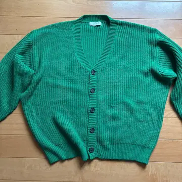 그린 컬러 V넥 니트 가디건