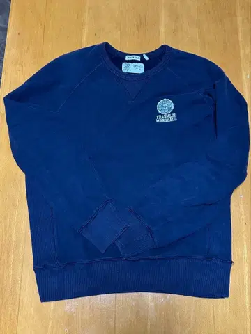 FRANKLIN MARSHALL 맨투맨 M 사이즈 얼룩 있음