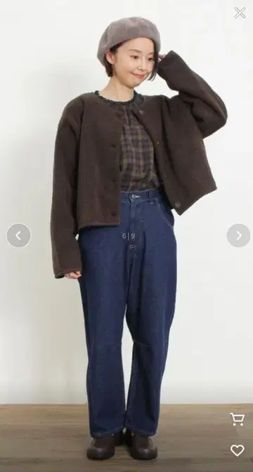 컨디션 최상 사만사 모스모스 노카라 컷보아 숏 자켓 블랙