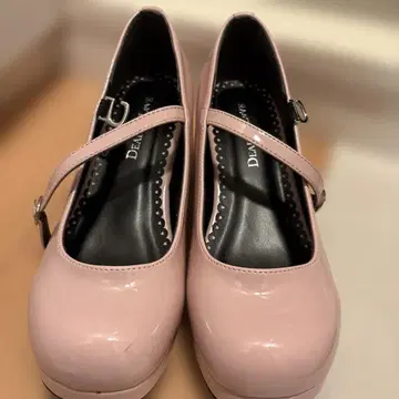 스트랩 포함 핑크 하이힐 22.0 cm