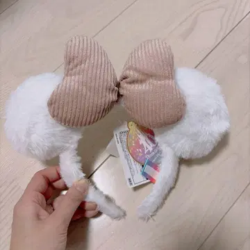 새상품 택 포함 디즈니 40주년 겨울용 복슬복슬 머리띠