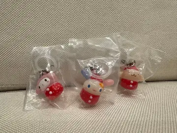 미개봉 새상품 산리오 캐릭터즈 딸기 메지루시 액세서리 3종 세트