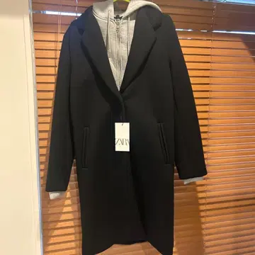후드 부착 블랙 체스터 코트 ZARA 미사용 새상품