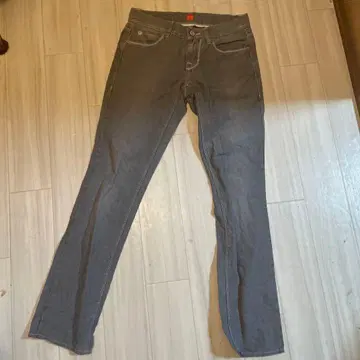 HUGO BOSS 데님 청바지