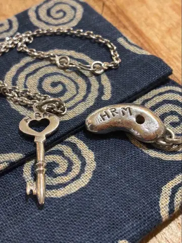 할리우드 런치마켓 여성용 펜던트 탑 실버