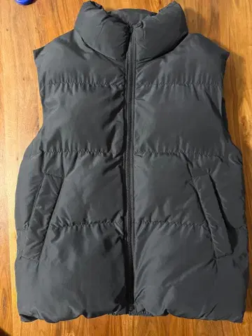 컨디션 최상! GU 다운 베스트 M