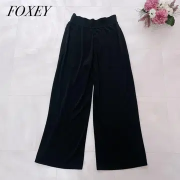 새상품급 폭시 와이드 팬츠 허리밴딩 아크릴 스트레치 블랙 42