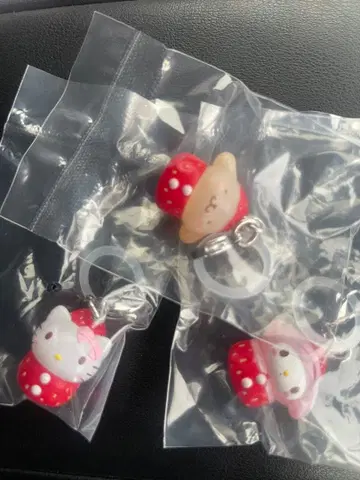 산리오 메지루시 액세서리 딸기 가챠 키티 마이멜로디 푸딩 3세트