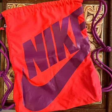 NIKE 드로우 스트링 백 냅색 네온 컬러 y2k 구제 의류