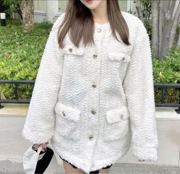 dazzlin 보아 프렌치불 집업 화이트