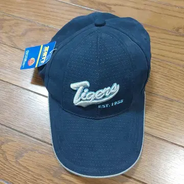 타이거즈 캡 네이비