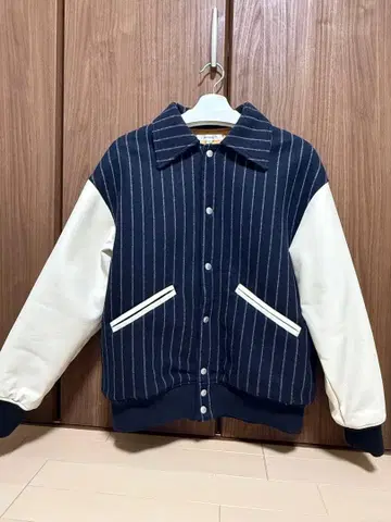 MOUSSY 바시티 자켓 네이비/화이트 F