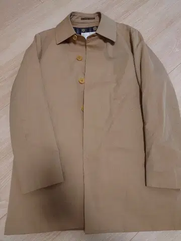 EDIFICE 베이지 스텐카라 코트