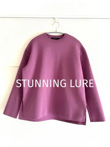 STUNNING LURE 상의