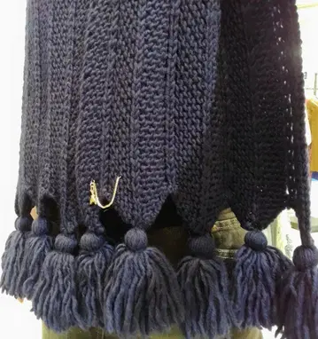 PATRIZIA PEPE 네이비 니트 스톨 태슬 포함