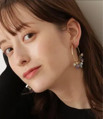 질스튜어트 JILLSTUART 귀찌