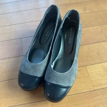 [ 새상품급 ] 힐즈 아베뉴 펌프스 웨지솔 에나멜 스웨이드