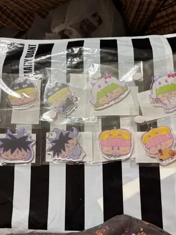 미개봉 새상품 밀모데퐁 마루쿠지 아크릴 키링 컴프 세트