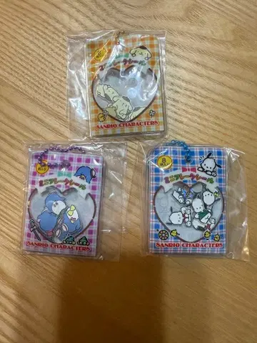 산리오 캐릭터 미니 플레이크 씰 3개 세트 (낱개 판매 가능)