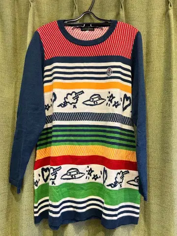 미사용! CASTELBAJAC 긴팔 상의 44