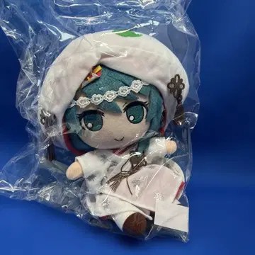 새상품 유키 미쿠 봉제 인형 딸기 시로무쿠 ver.