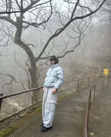 BLESS U bruson 그레이 타이다이 다운 자켓