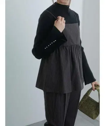 [ 미사용 새상품 ] 페플럼 팬츠 셋업 2세트 판매