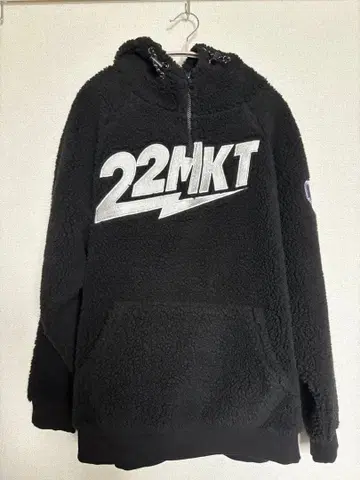 22;MARKET Teddy Hoodie