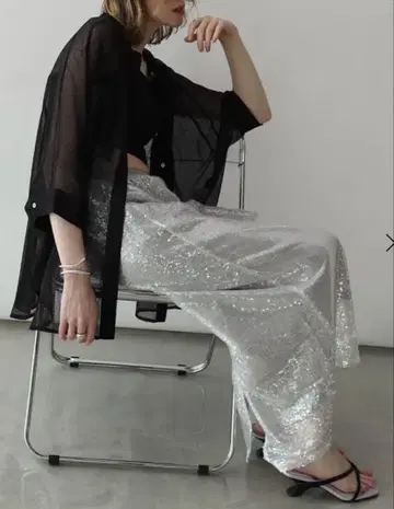 :ETHR OF SEQUINS NARROW SKIRT