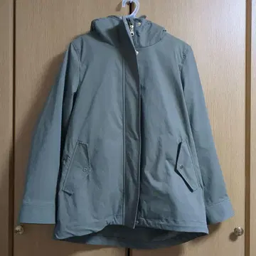 플라스테 마운틴 후드티 카키